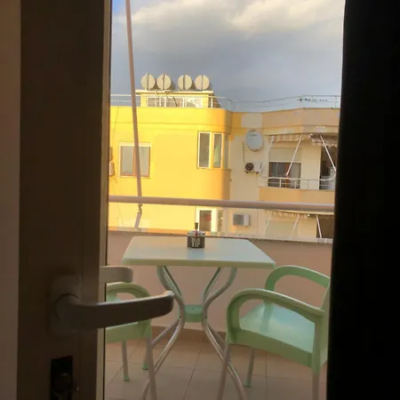 아파트 Amar's Durrës