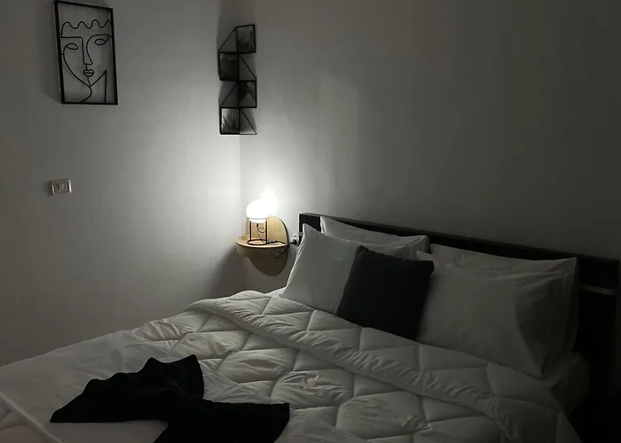 Amar's Daire Dıraç